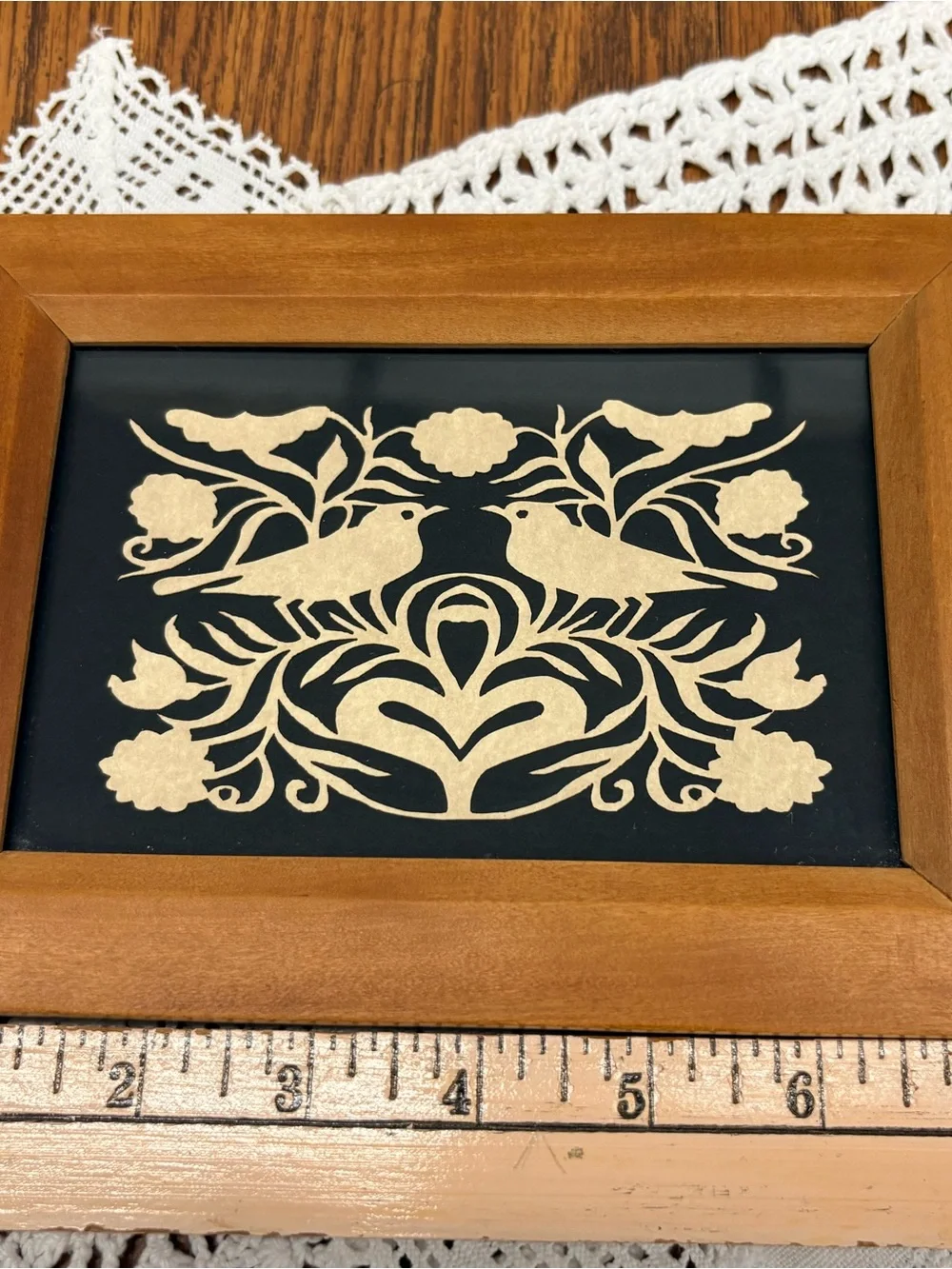 Framed “Lovebirds” Scherenschnitte German paper cutting folk art. - Picture 3 of 5
